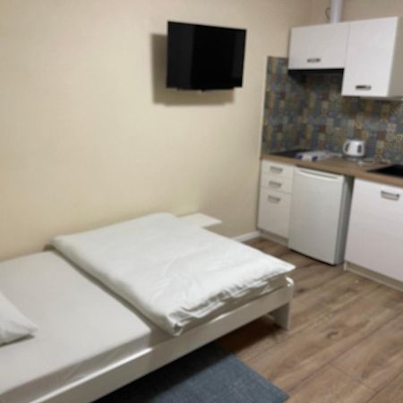 Villa Pod Orzechem W Zaniemyslu 외부 사진